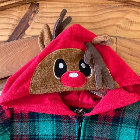 Kids PJ’s & Presents green red plaid reindeer hooded one piece pajamas size 7/8 - Picture 2 of 5